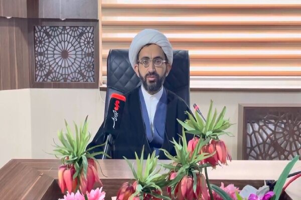 یادآوری عظمت خلقت انسان در حکمت ۸ نهجالبلاغه