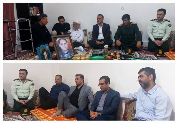 دیدار مسئولان کنگان با خانواده شهید «عباس روشن قیاس» دیدار مسئولان کنگان با خانواده شهید «عباس روشن قیاس»