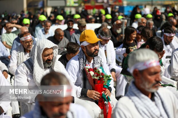 آیین استقبال از کاروان پیاده انصارالحسین(ع)