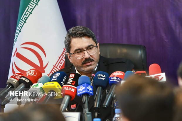 نشست خبری رئیس اورژانس تهران 11