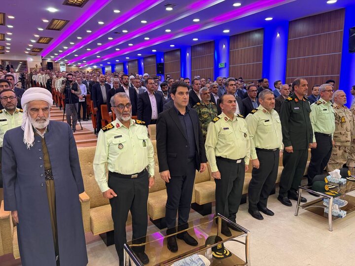 مراسم تکریم و معارفه فرمانده انتظامی کردستان در سنندج برگزار شد