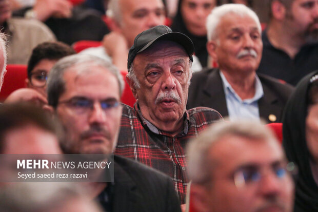 مراسم بزرگداشت زنده‌ یاد محمود فرشچیان