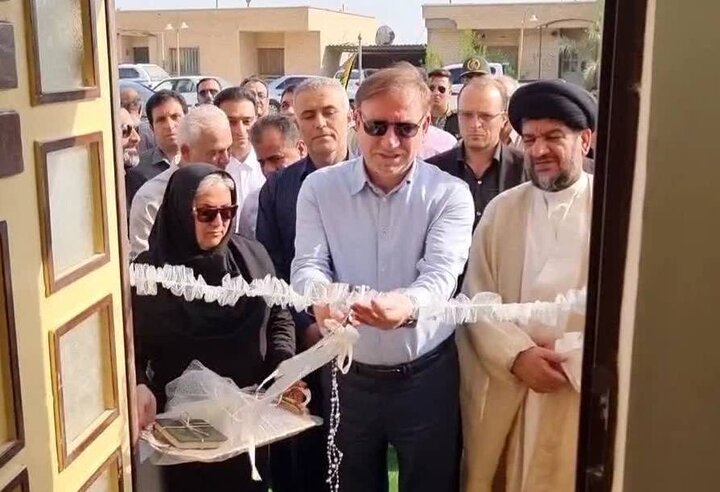 ۲ پروژه درمانی در گناوه افتتاح شد ۲ پروژه درمانی در گناوه افتتاح شد