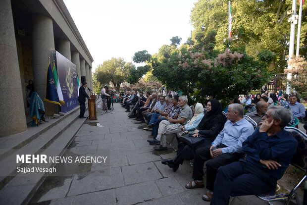 همایش فرهنگی و هنری روز همدان