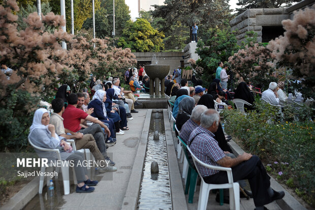 همایش فرهنگی و هنری روز همدان
