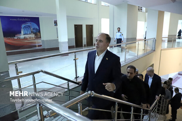 سفر وزیرجهاد کشاورزی‌ به همدان