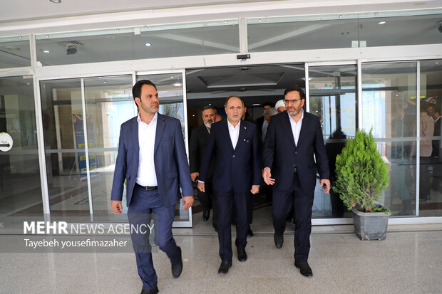 سفر وزیرجهاد کشاورزی‌ به همدان