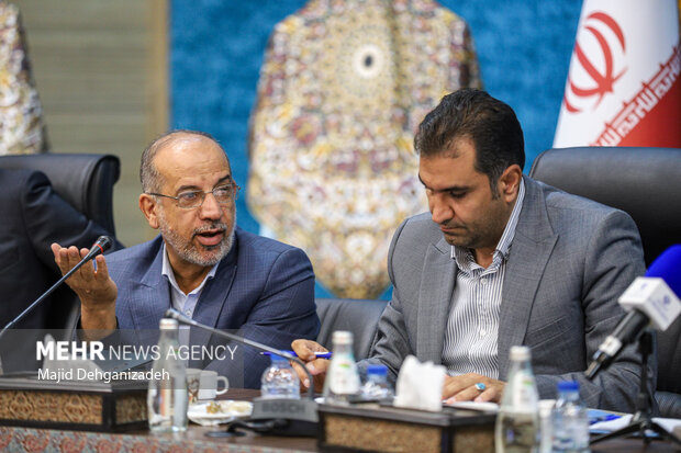 سفر وزیر ارتباطات به یزد