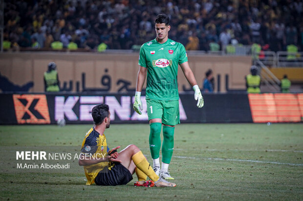 لیگ برتر فوتبال ؛ سپاهان و پرسپولیس