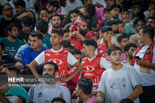 لیگ برتر فوتبال ؛ سپاهان و پرسپولیس