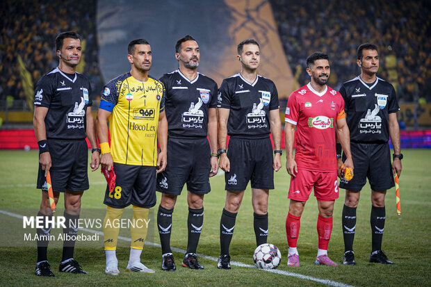 لیگ برتر فوتبال ؛ سپاهان و پرسپولیس