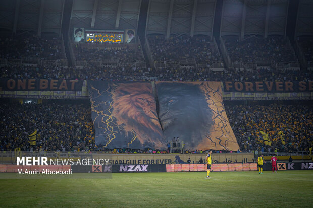 لیگ برتر فوتبال ؛ سپاهان و پرسپولیس
