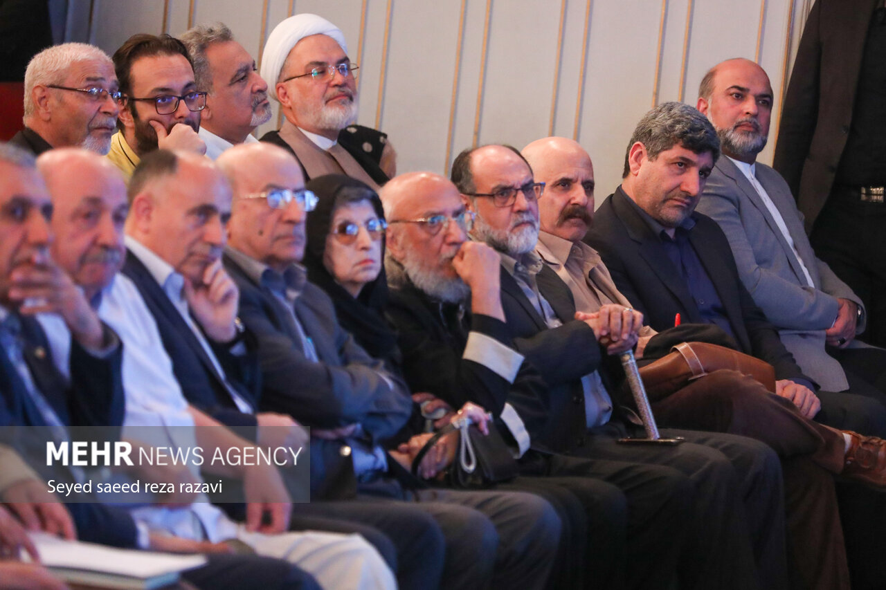 انتظارات زندهیاد فرشچیان برآورده نشد