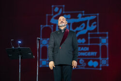 «ایرانم» علیرضا قربانی از شیراز به اصفهان رفت