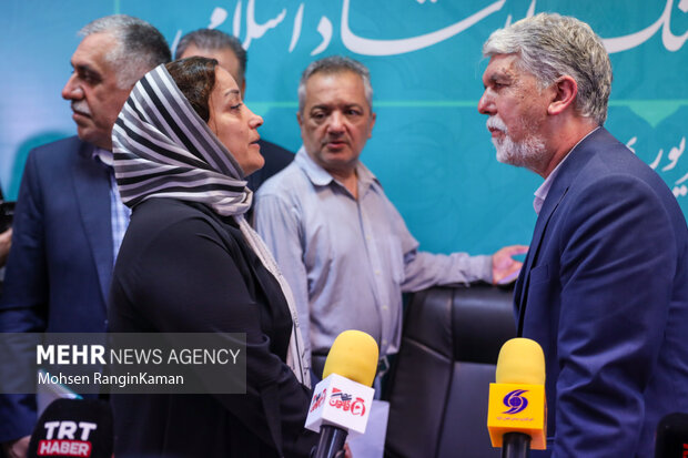 نشست خبری وزیر فرهنگ و ارشاد اسلامی 13