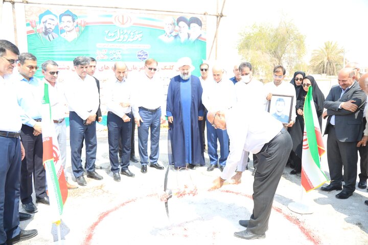 آغاز عملیات اجرایی ۵ پروژه آموزشی خیرساز در دشتی آغاز عملیات اجرایی ۵ پروژه آموزشی خیرساز در دشتی