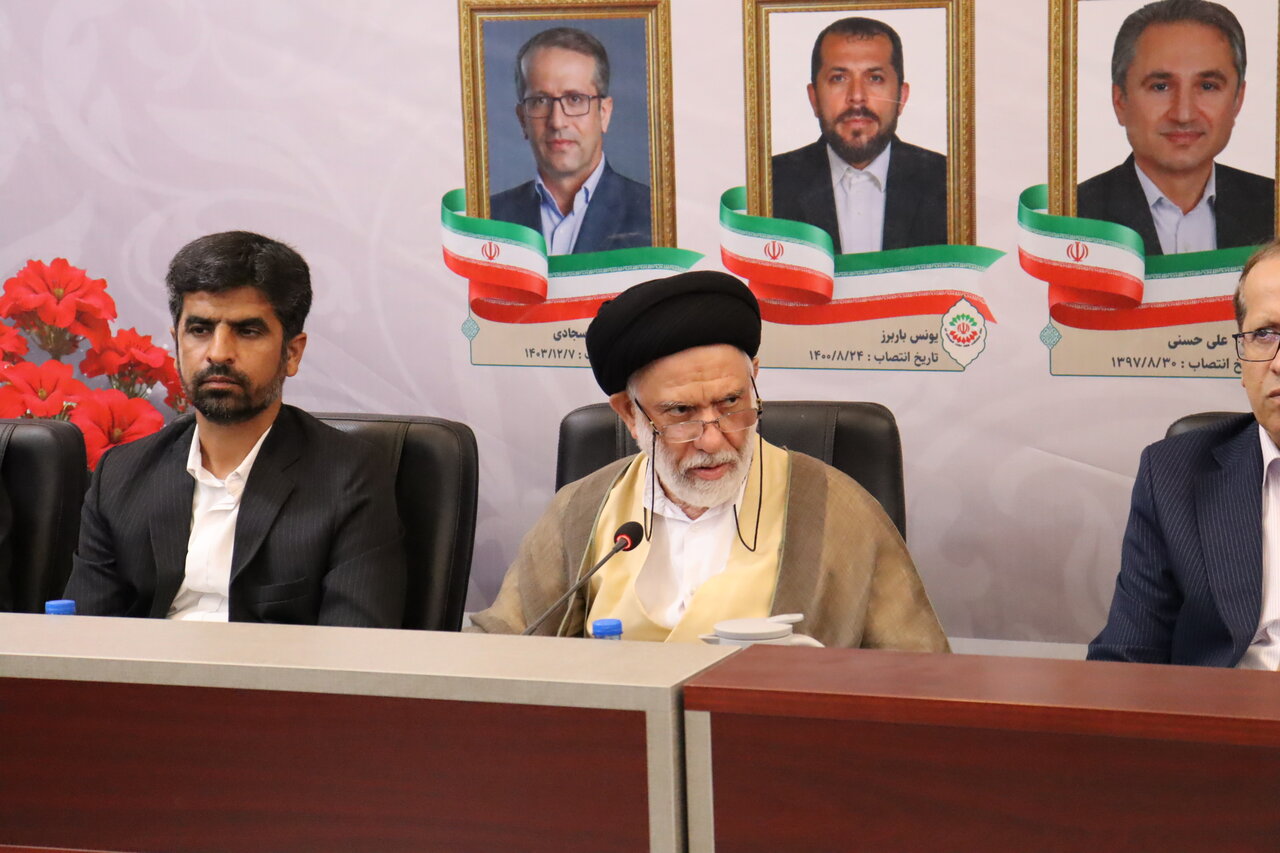 نشست فرمانداران ادوار شهرستان دیر برگزار شد