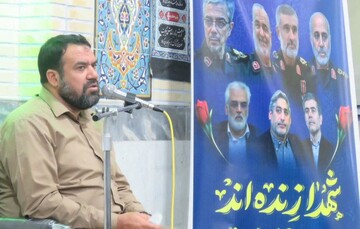 مردم حامی اصلی انقلاب در برابر تهدیدات دشمن هستند