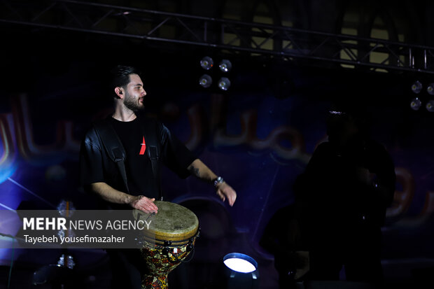 کنسرت علی لهراسبی در جشن بزرگ همدان