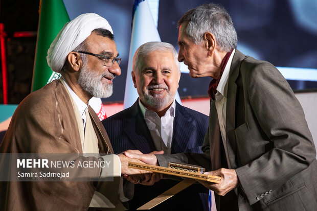 نکوداشت چهره های ماندگار میراث فرهنگی