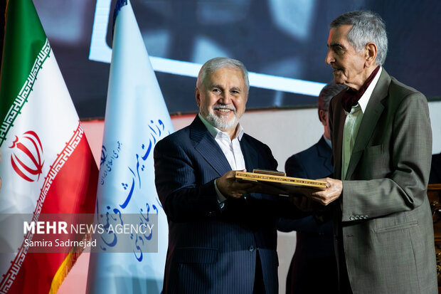 نکوداشت چهره های ماندگار میراث فرهنگی