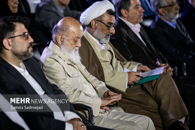 نکوداشت چهره های ماندگار میراث فرهنگی