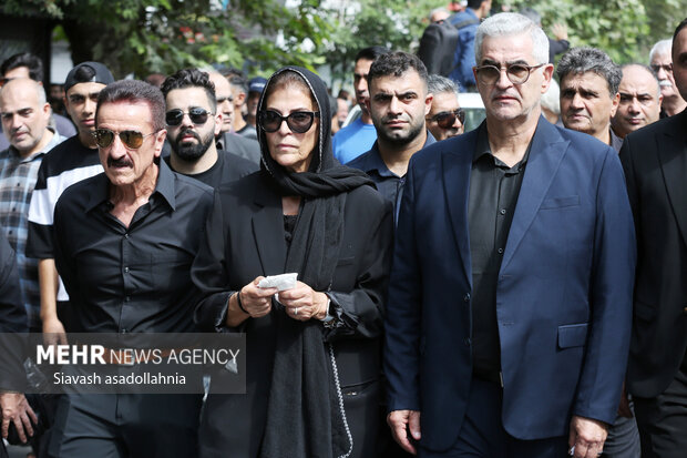 Ex-Iran wrestler Habibi laid to rest