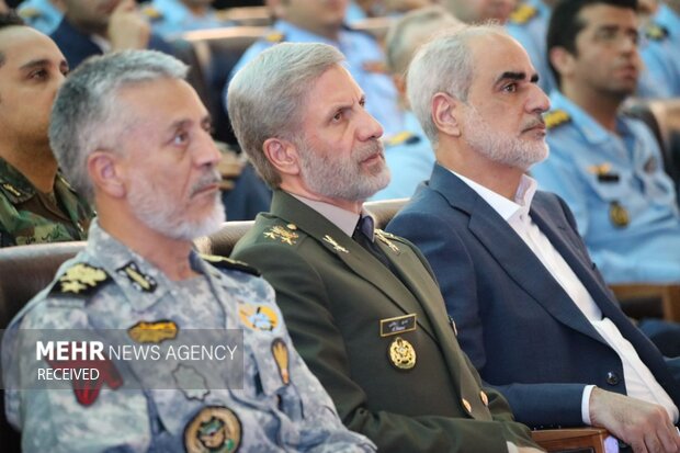 مراسم بزرگداشت روز پزشک و داروساز در ارتش 6