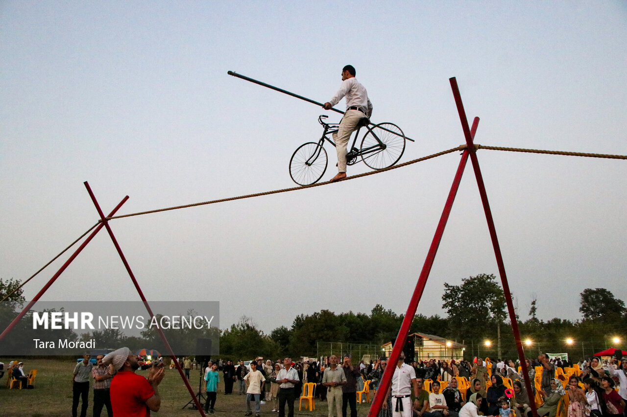 جشنواره فرهنگی و ورزشی «دا» در روستای کیسم آستانه جشنواره فرهنگی و ورزشی «دا» در روستای کیسم آستانه