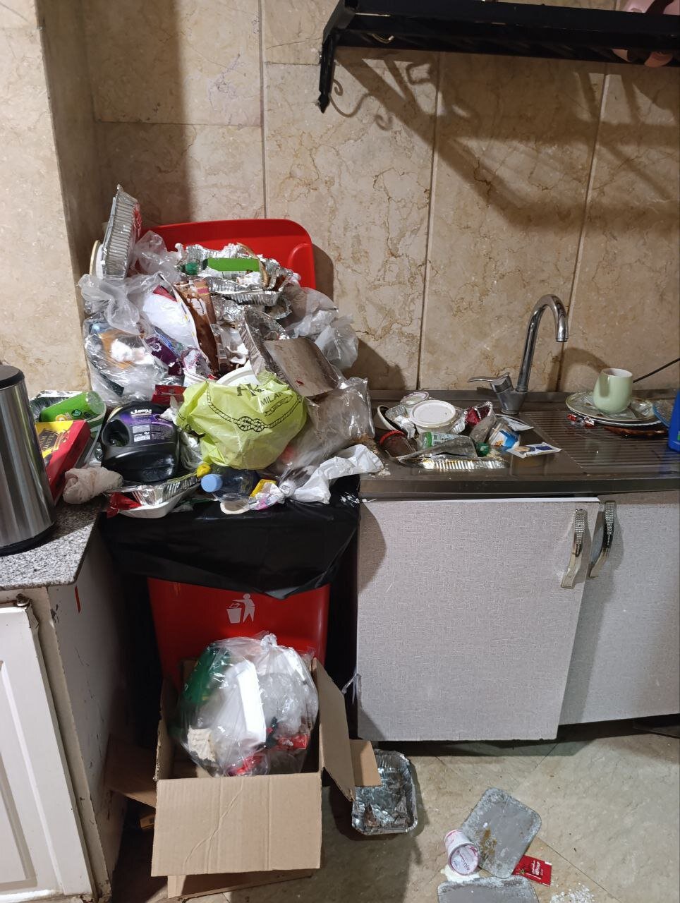 وضعیت نامناسب خوابگاههای دانشگاه شهیدبهشتی صدای وزیر را هم درآورد 2