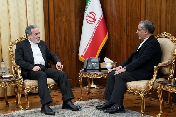 ژاپن،ايران،خارجه
