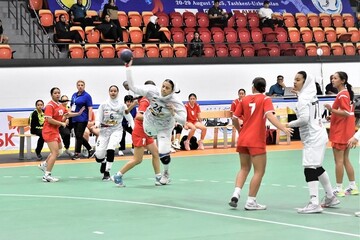 برد تاریخی تیم هندبال دختران ایران برابر چین