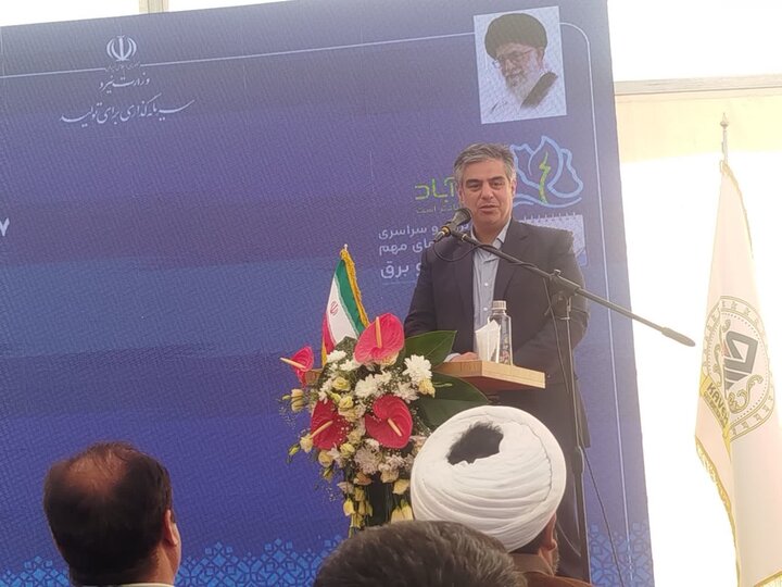 عبور از ناترازی برق با توسعه نیروگاههای
کوچکمقیاس