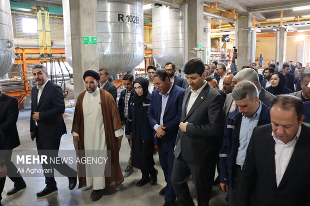 افتتاح پروژه پلی‌آلومینیوم کلراید با حضور وزیر ارتباطات