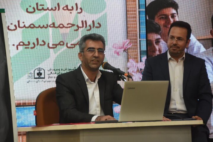 مدرسه کانون تمرین زندگی و فعالیت اجتماعی دانش آموزان است