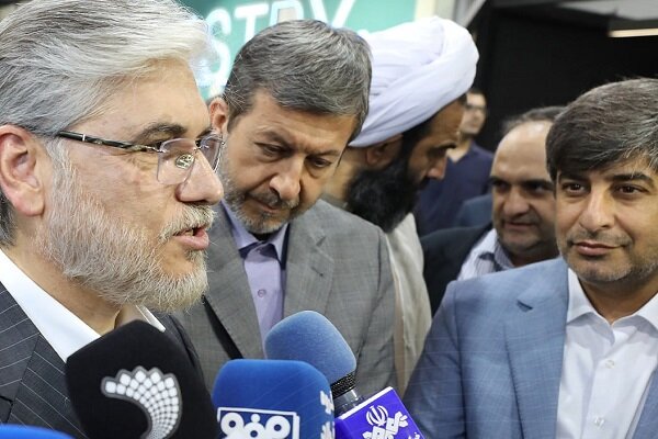 وزیر علوم: فولاد مبارکه به ظرفیت‌های دانشگاهی توجه دارد