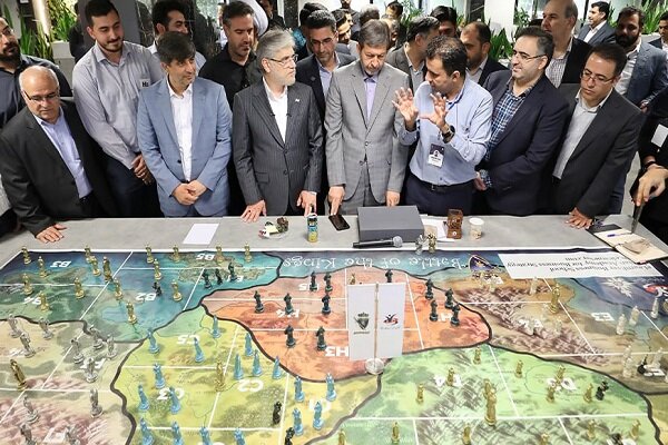 بازدید وزیر علوم از مرکز نوآوری فولاد مبارکه در دانشگاه صنعتی اصفهان
