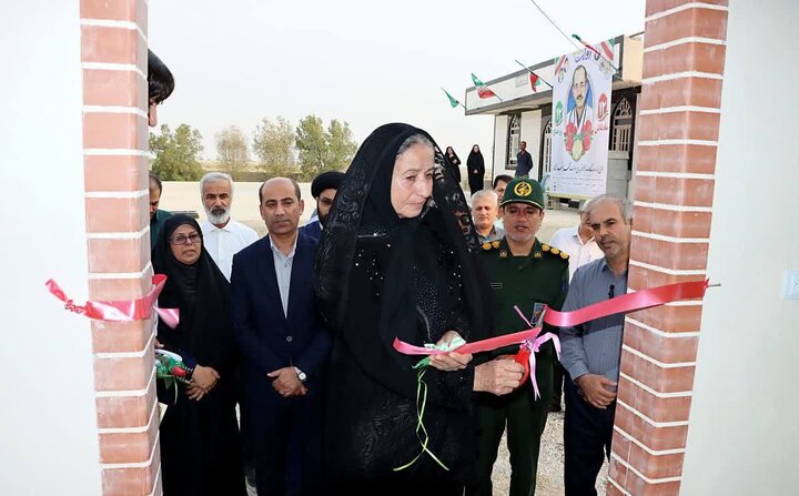 یادمان شهید مدافع سلامت شهید رزمی در روستای چاهگاه افتتاح شد یادمان شهید مدافع سلامت شهید رزمی در روستای چاهگاه افتتاح شد