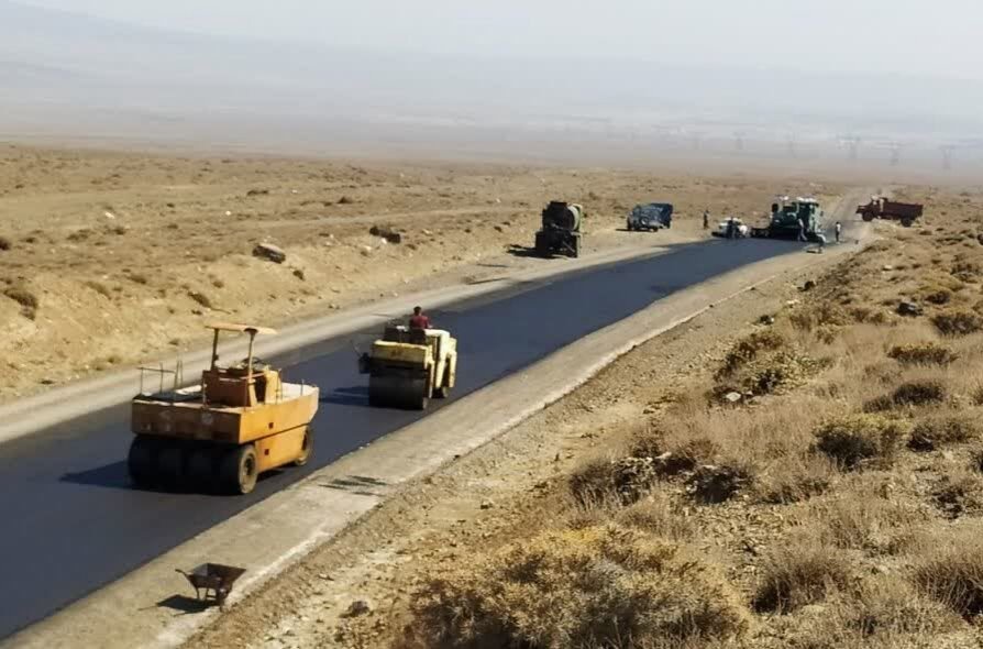 ایمن‌سازی نقاط حادثه‌خیز جاده‌های هرمزگان با جدیت ادامه دارد