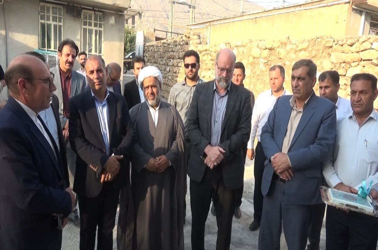 افتتاح و بهرهبرداری از ۱۲ واحد مسکونی مددجویی در شهرستان بدره افتتاح و بهرهبرداری از ۱۲ واحد مسکونی مددجویی در شهرستان بدره