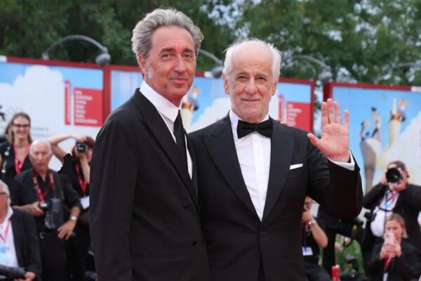 جشنواره ونیز شروع شد؛ کاپولا به ورنر هرتسوگ شیر طلایی داد جشنواره ونیز شروع شد؛ کاپولا به ورنر هرتسوگ شیر طلایی داد