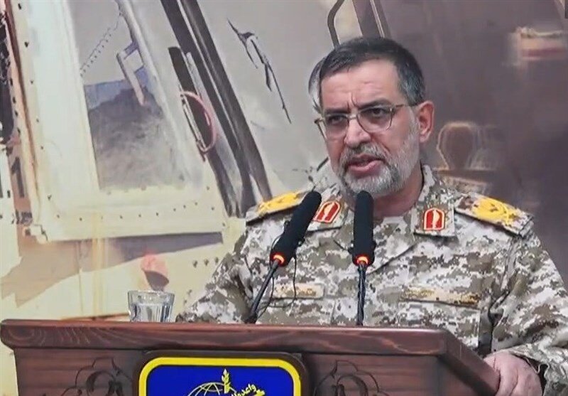 جنگ،مقدس،دفاع،دفاعي،نيروي،قدرت،توان،نائيني،بازدارندگي،شهداي