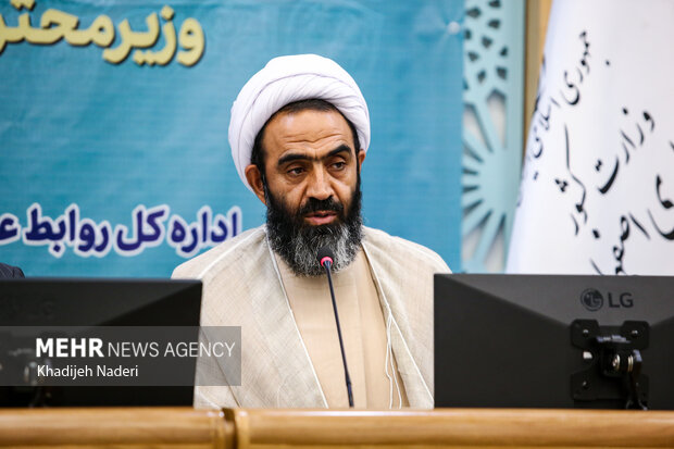 حضور وزیر علوم درجلسه شورای اداری استان اصفهان