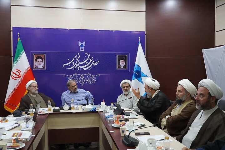 راه‌اندازی 189 دانشکده موضوع‌محور در علوم انسانی و هنر دانشگاه آزاد