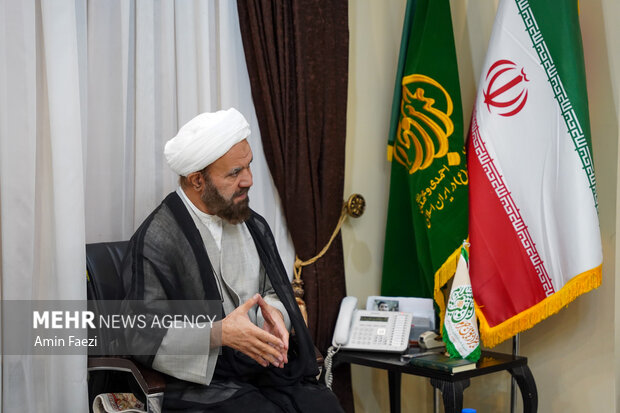دیدار مدیرعامل گروه رسانه ای مهر با تولیت حرم شاهچراغ (ع) 7