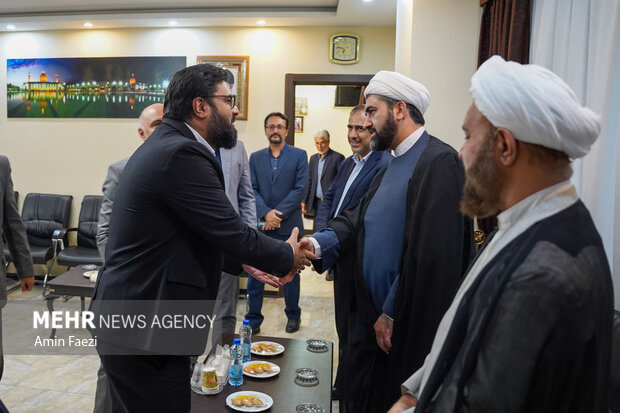 دیدار مدیرعامل گروه رسانه ای مهر با تولیت حرم شاهچراغ (ع) 2
