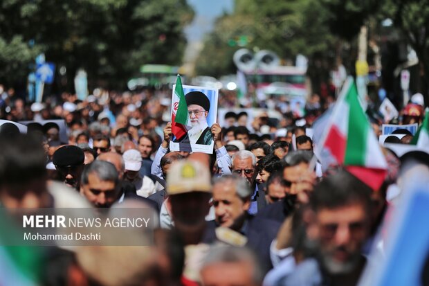 راهپیمایی جمعه خشم و نصر در اردبیل