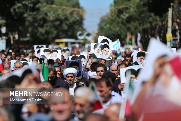 راهپیمایی جمعه خشم و نصر در اردبیل