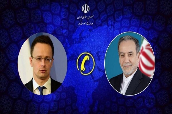 تاکید وزرای خارجه ایران و مجارستان بر تقویت روابط دو کشور