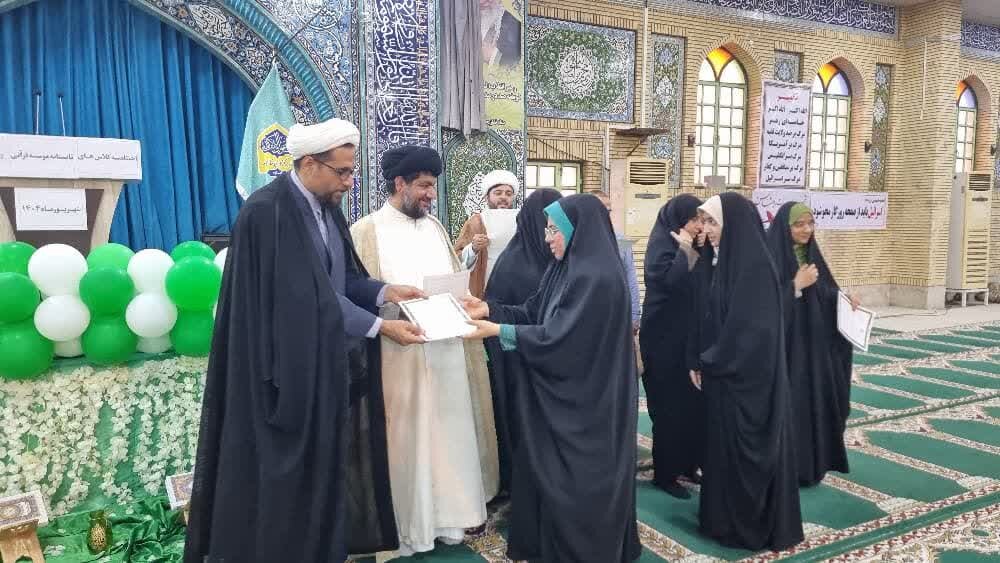 انس با قرآن سلامت روحی و معنوی برای فرزندان فراهم میکند